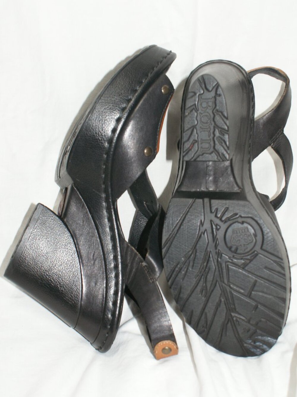 Born Leather Wedge 2-Tone Platform Sandals - Black & Tan - Size 8 - BRAND NEW - Picture 16 of 16